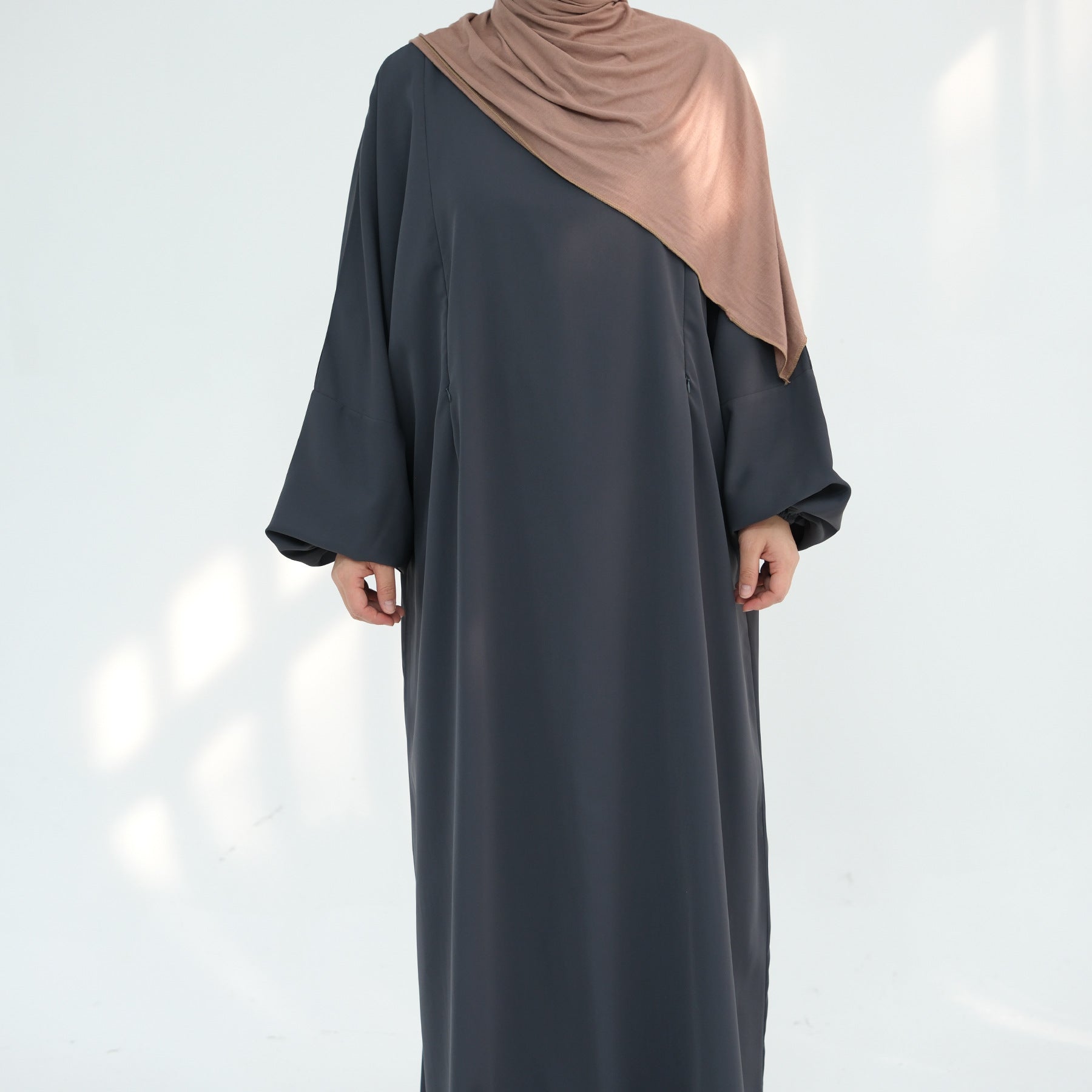 Front Zip Breastfeeding Dress for Mothers – Modest Abaya Style