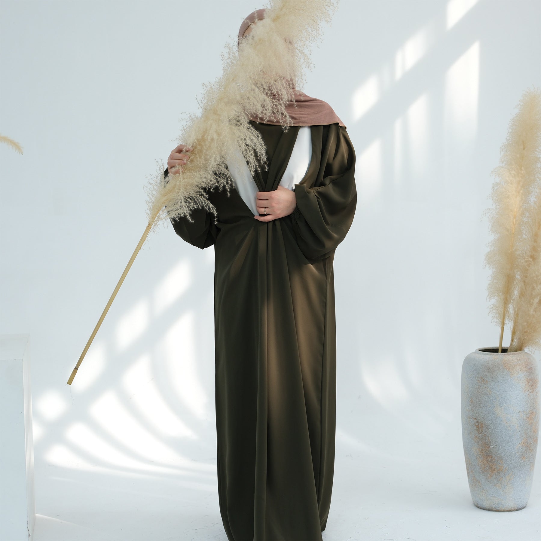 Front Zip Breastfeeding Dress for Mothers – Modest Abaya Style